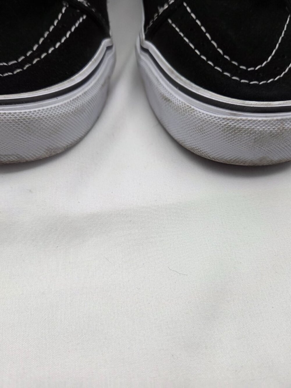 Vans x MOCA x Frances Stark Sk8-Hi | "Poets on the Pyre" Art Sneakers 10 - Picture 10 of 11